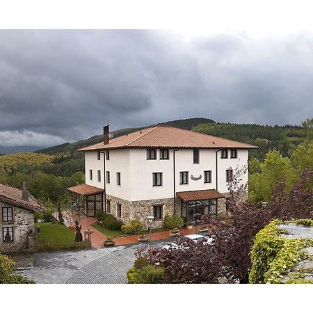 Hotel Santuario Urkiola - Lagunetxea Urquiola エクステリア 写真