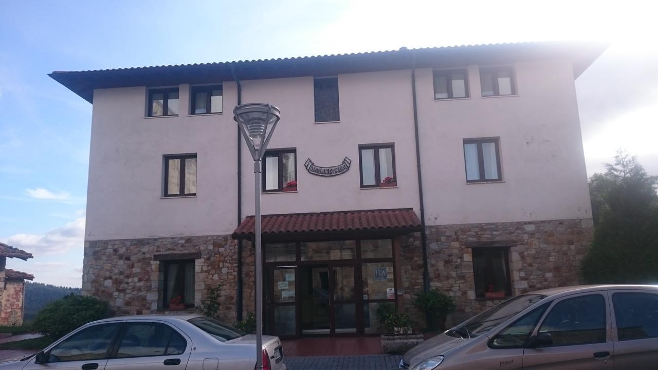 Hotel Santuario Urkiola - Lagunetxea Urquiola エクステリア 写真