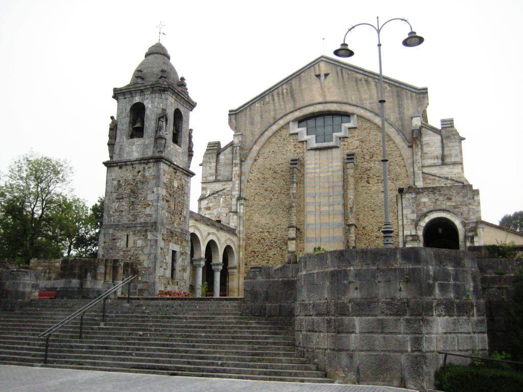 Hotel Santuario Urkiola - Lagunetxea Urquiola エクステリア 写真